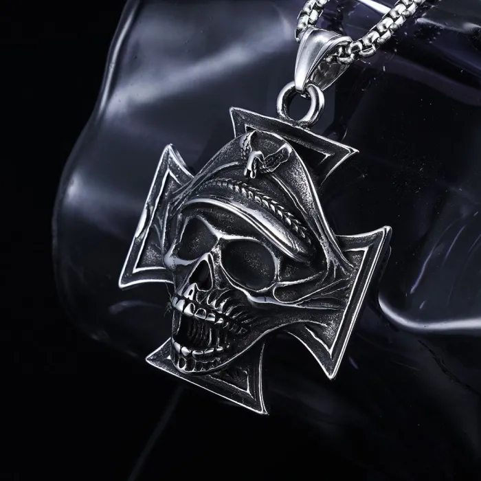 New Retro Pirate Skull Cross Pendant – Fashion Stainless Steel Gothic Jewelry