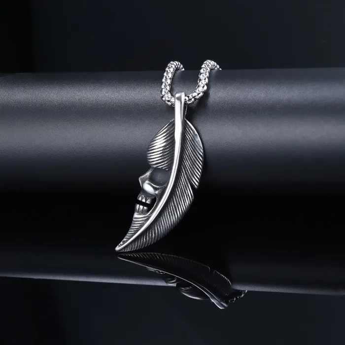 Unisex Punk Skull & Feather Pendant – Biker Style Stainless Steel Necklace