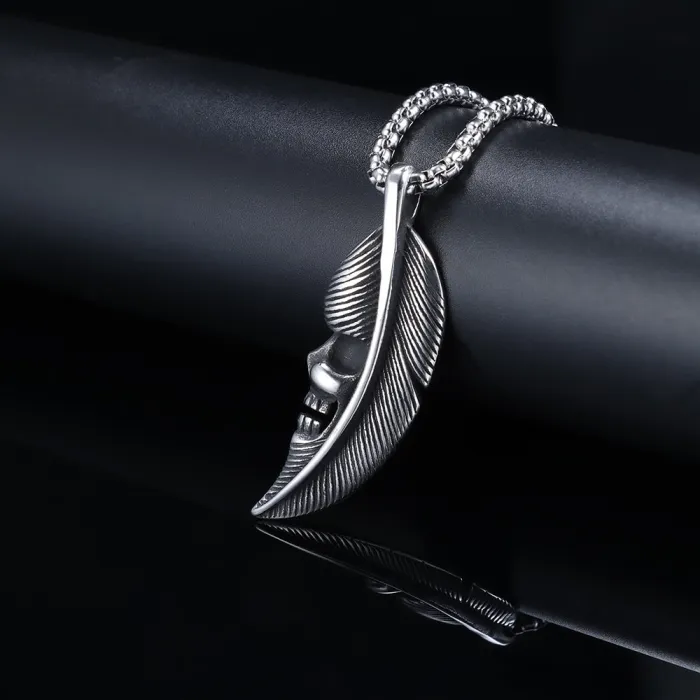 Unisex Punk Skull & Feather Pendant – Biker Style Stainless Steel Necklace