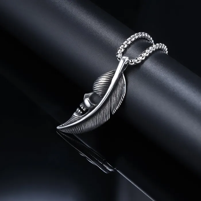 Unisex Punk Skull & Feather Pendant – Biker Style Stainless Steel Necklace