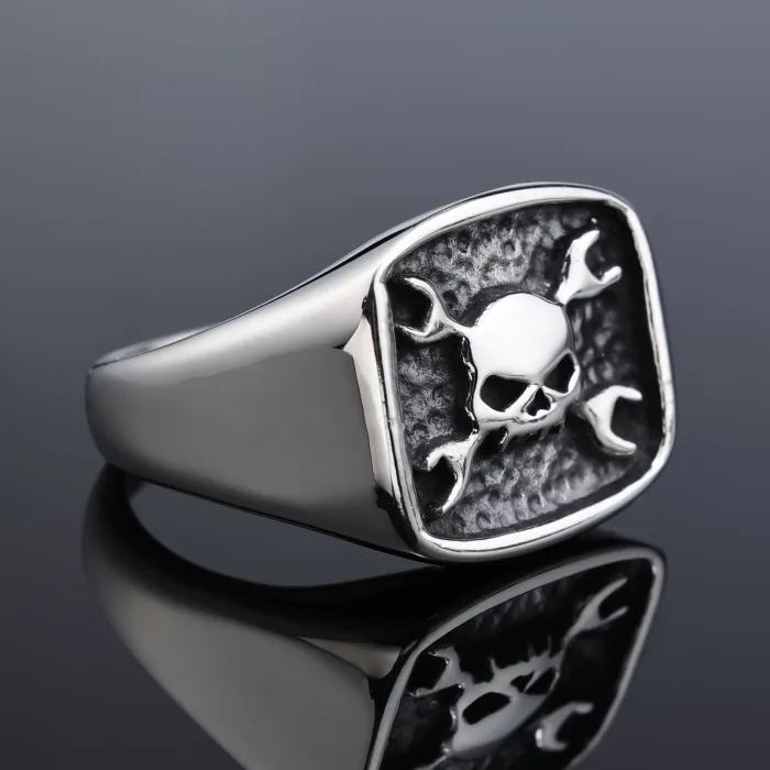 Vintage Punk Skull & Wrench Design Stainless Steel Ring – Biker Style Jewelry