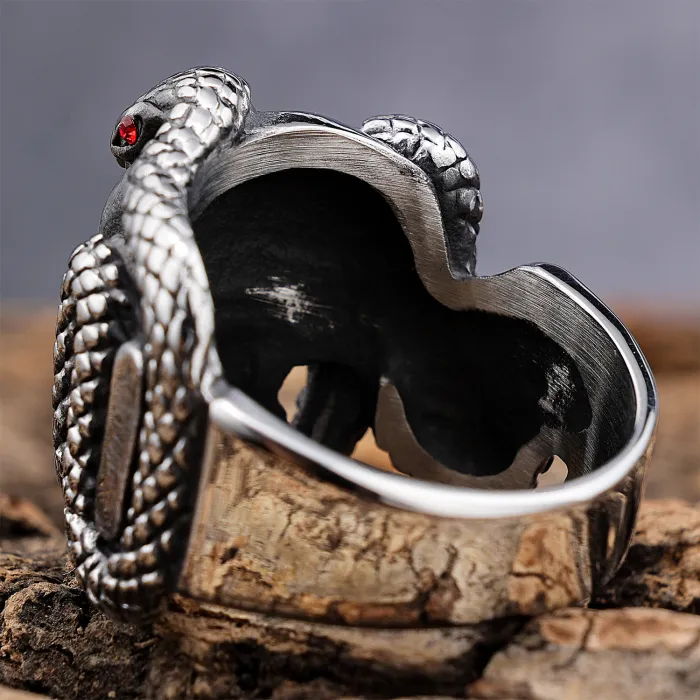Men's Skull & Cobra Ring – Vintage Punk Biker Jewelry in Stainless Steel | Bulk Supplier for Resellers