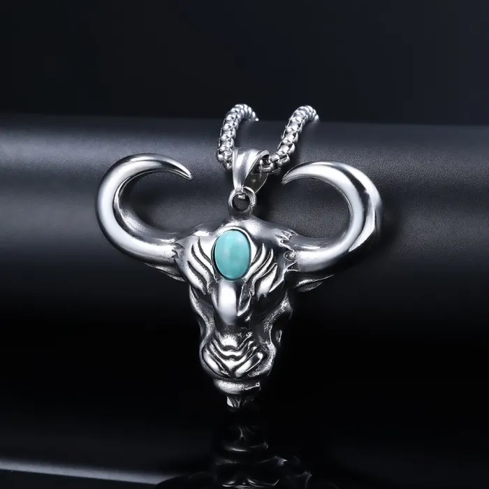 Vintage Turquoise Bull Horn & Ram Horn Pendant – Hip Hop Cross-Border Fashion Necklace for Men