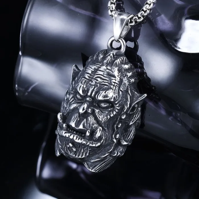 Punk Style Skull Head Pendant – Vintage Hip-Hop Stainless Steel Gothic Necklace