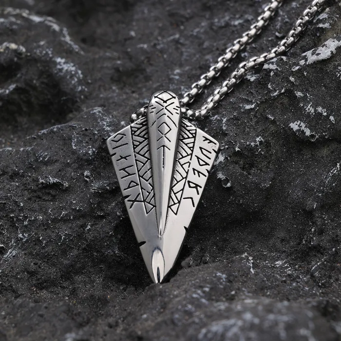 Trendy Viking Spearhead Pendant – Stainless Steel Norse Necklace (In Stock, Ready to Ship)