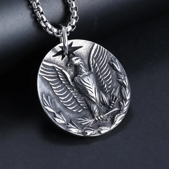 Eagle Pendant – Hip-Hop Vintage Necklace for Trendy Men | Creative Stainless Steel Design | Bulk Jewelry Supplier