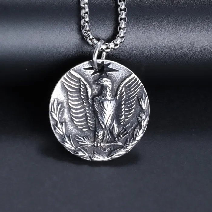 Eagle Pendant – Hip-Hop Vintage Necklace for Trendy Men | Creative Stainless Steel Design | Bulk Jewelry Supplier