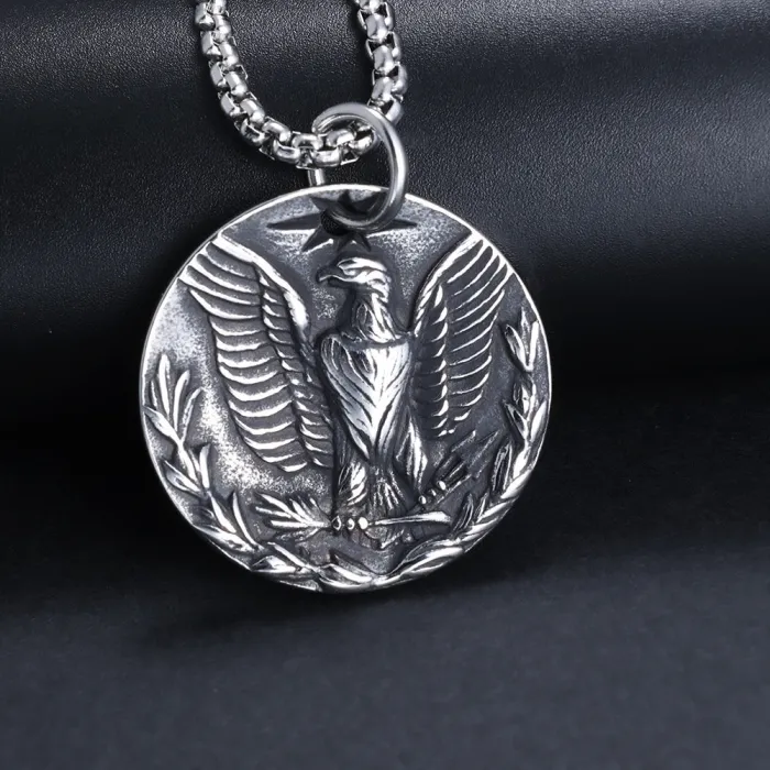 Eagle Pendant – Hip-Hop Vintage Necklace for Trendy Men | Creative Stainless Steel Design | Bulk Jewelry Supplier