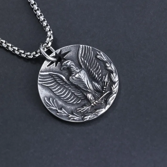 Eagle Pendant – Hip-Hop Vintage Necklace for Trendy Men | Creative Stainless Steel Design | Bulk Jewelry Supplier