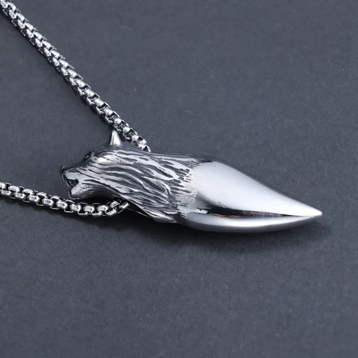 Vintage Titanium Steel Viking Wolf Head Pendant – Hip-Hop Style Must-Have for Trendy Men