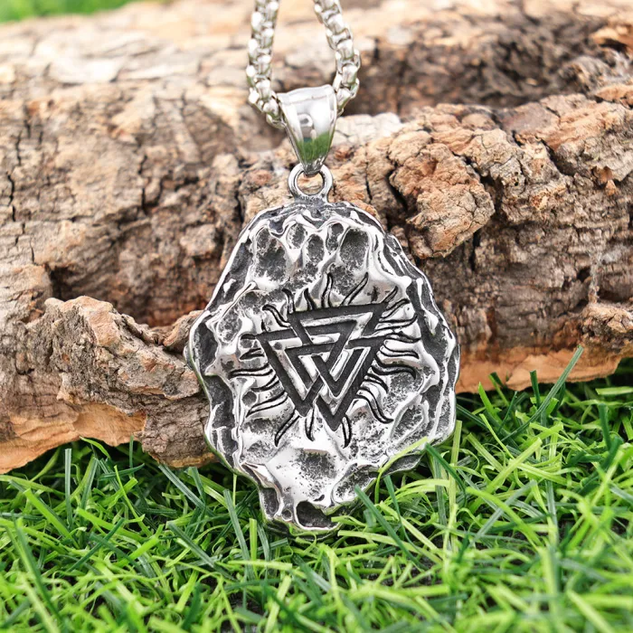 Viking Meteorite Necklace – Vintage Style Unisex Pendant for Men & Women | Retro Jewelry Bulk Supplier