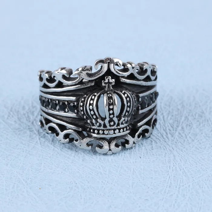 Crown Ring – Unisex Stainless Steel Carved Ti Band for Men & Women | Bulk Jewelry Supplier & Factory Price