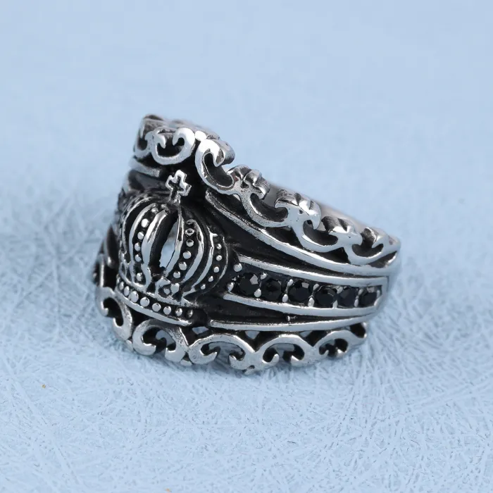 Crown Ring – Unisex Stainless Steel Carved Ti Band for Men & Women | Bulk Jewelry Supplier & Factory Price