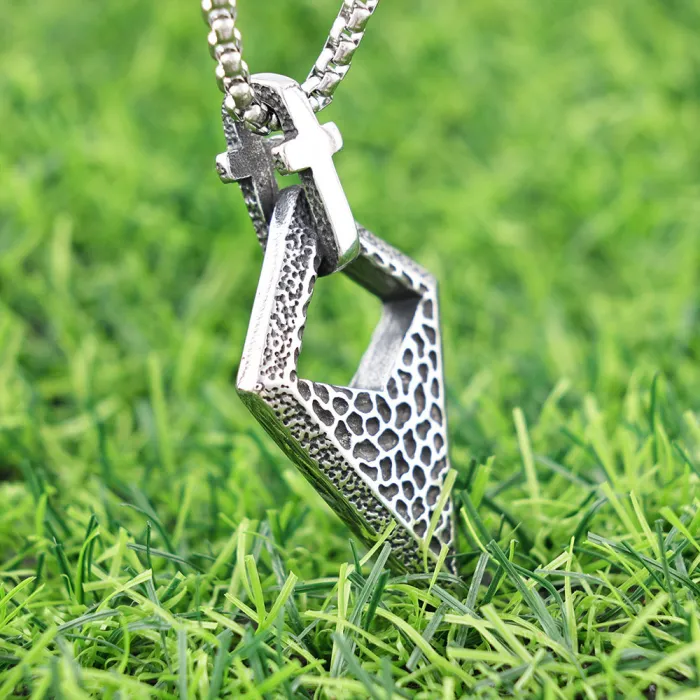 Triangle Hammer Pendant – Luxury Hip-Hop Style Necklace in Stainless Steel | Bulk Jewelry Supplier for Resellers
