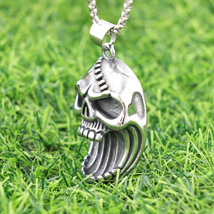 Trendy Long-Tooth Scar Skull Pendant | Retro Punk Stainless Steel Jewelry | Cross-Border Stock | Must-Have for Fashion-Forward Resellers