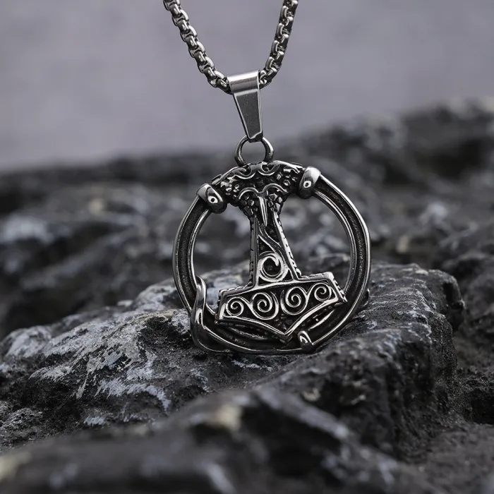 Bulk Viking Thor's Hammer Pendant Necklace – Polished Stainless Steel Men's Jewelry | Retro Nordic Style | Factory Direct Wholesale Supplier