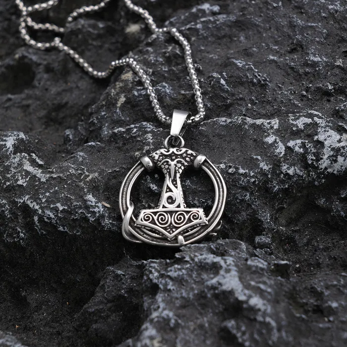 Bulk Viking Thor's Hammer Pendant Necklace – Polished Stainless Steel Men's Jewelry | Retro Nordic Style | Factory Direct Wholesale Supplier