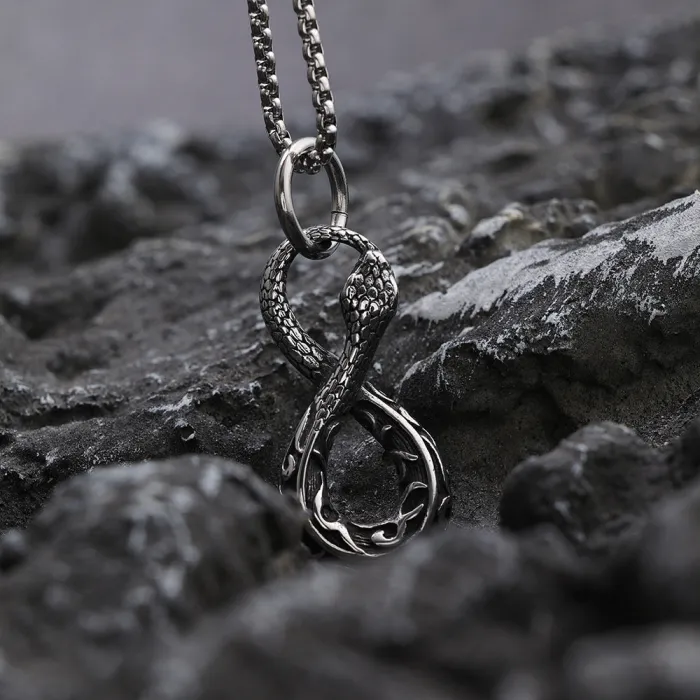 Bulk Punk Snake Chain Pendant – Polished Stainless Steel Biker Necklace | One-Piece Dispatch, Bold Fashion Jewelry for Men, Ready Stock