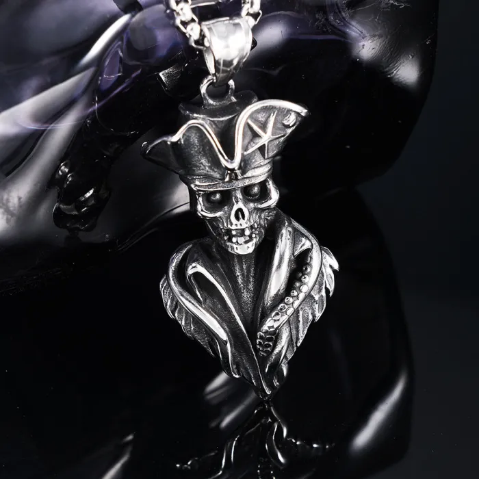 High-End Skull Street Style Pendant for Men & Women – Polished Stainless Steel Fashion Jewelry | Trendy Unisex Bulk Pendant Supplier