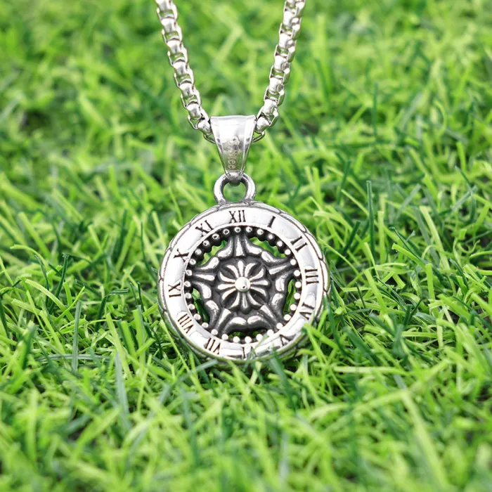 Vintage Motorcycle Tire Pendant – Factory Direct Retro Gold-Tone Stainless Steel Accessory | Bulk Fashion Jewelry for Trendy Resellers