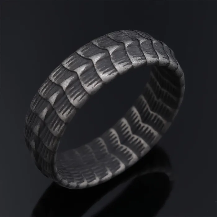 Vintage Dragon Spine Ring – Solid Titanium Steel Braided Pattern Ring for Men, Antiqued Silver Plated Gothic Style