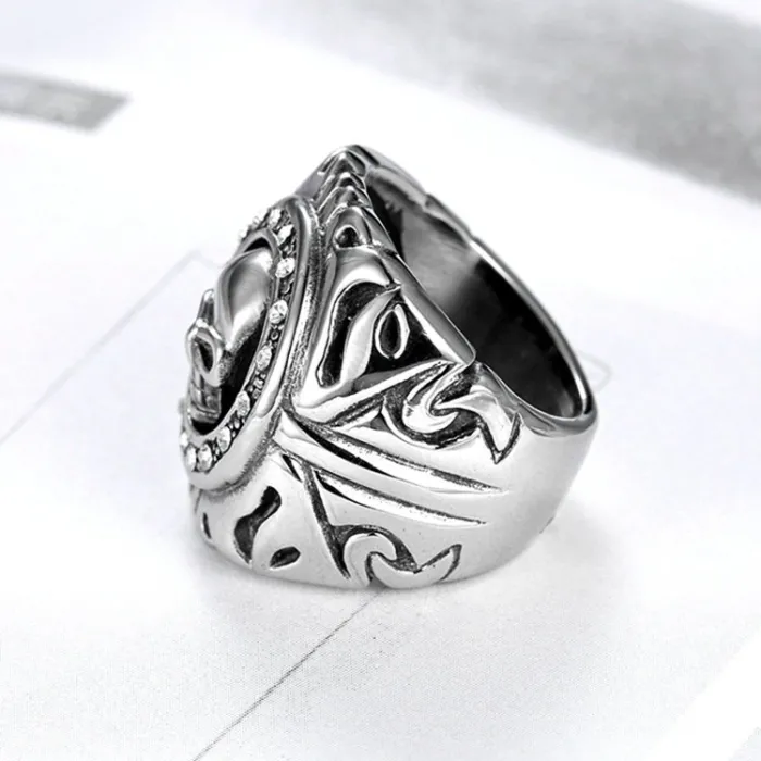 Men’s Skull Ring – Titanium Steel Punk Ring with White Crystal Inlay, Hot-Selling Gothic Biker Jewelry
