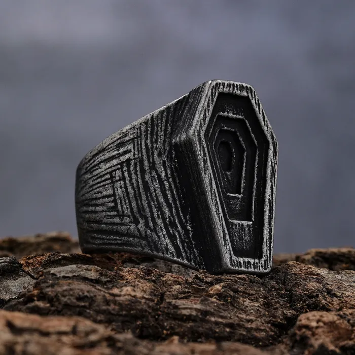Coffin-Shaped Punk Ring – Unisex Vintage Titanium Steel Layered Design Ring