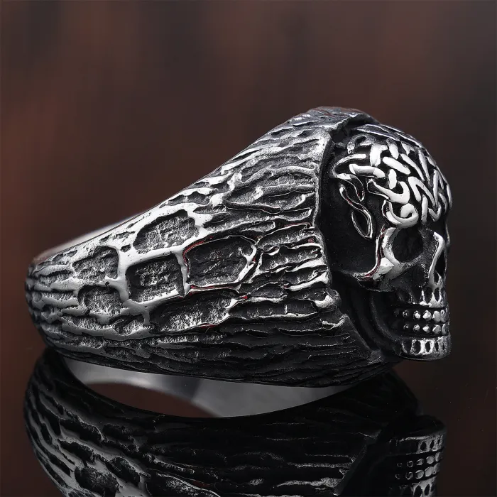 Unique Punk Skull Ring – Unisex Stainless Steel Statement Jewelry, Tarnish-Free