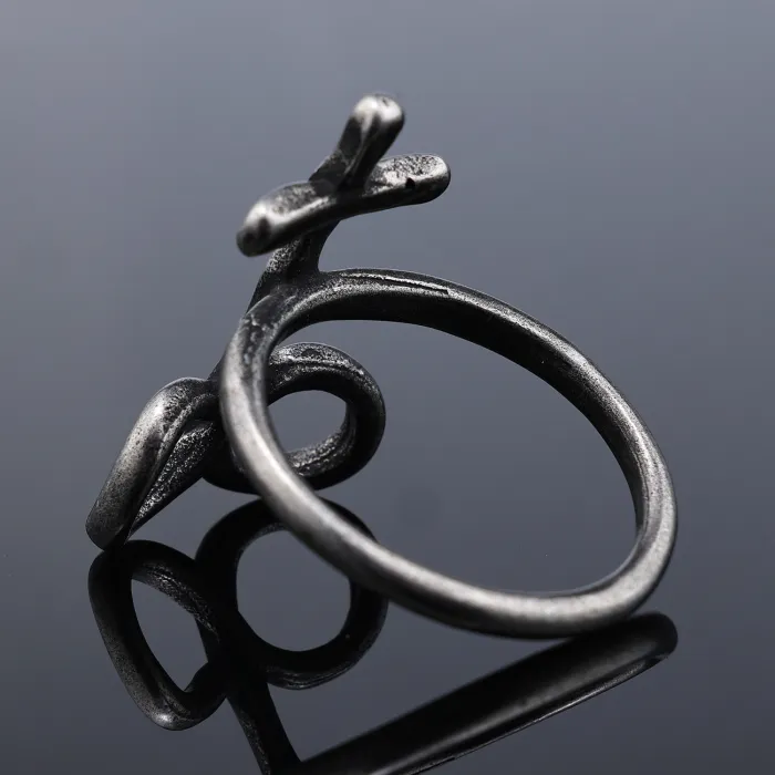 INS Style Vintage Ring – Tarnish-Free Stainless Steel Fashion Band