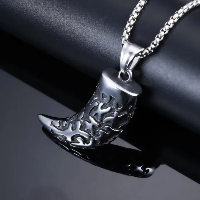 Wolf Fang Pendant – Bold 316 Stainless Steel Fashion Necklace, Wholesale Ready