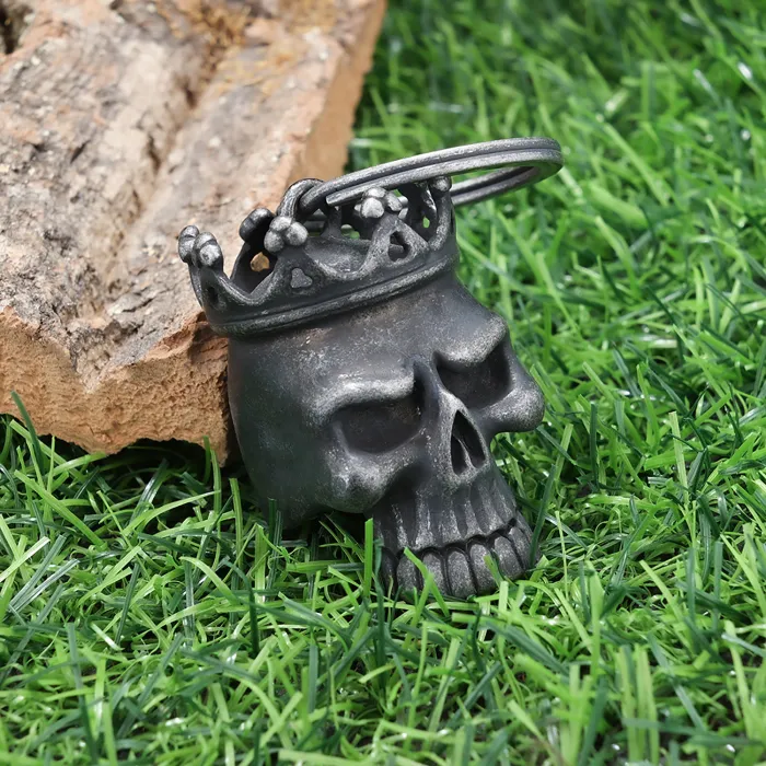 Crowned Skull Pendant – Bold 316 Stainless Steel Gothic Necklace