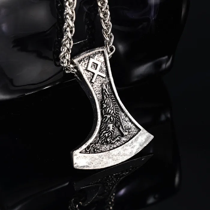Viking Eagle & Wolf Totem Pendant – Stainless Steel Nordic Necklace, Hot-Selling Wholesale