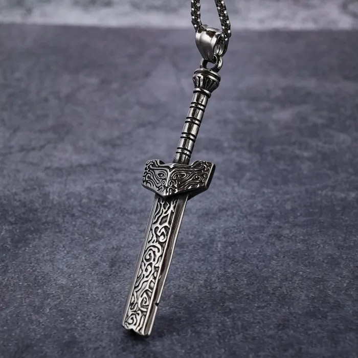 Broken Sword Pendant – Hot-Selling Stainless Steel Warrior-Inspired Necklace, In Stock