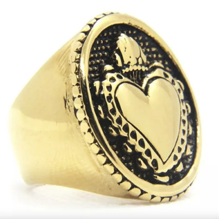 Sacred Heart Stainless Steel Ring – Vintage Gothic Street Style Unisex Biker Jewelry