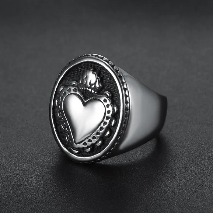 Sacred Heart Stainless Steel Ring – Vintage Gothic Street Style Unisex Biker Jewelry
