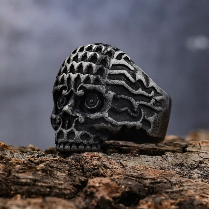 Bold Vintage Skull Ring – Carved Stainless Steel Gothic Biker Jewelry, Wholesale