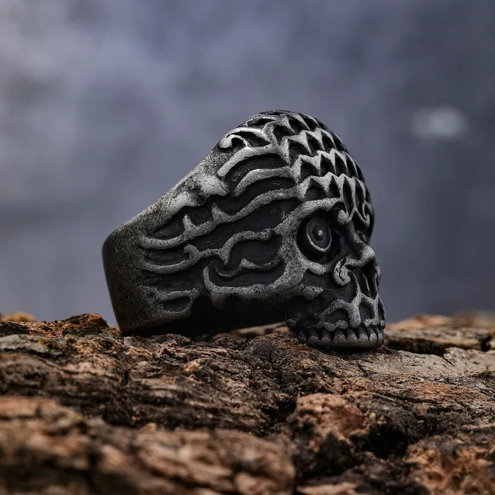 Bold Vintage Skull Ring – Carved Stainless Steel Gothic Biker Jewelry, Wholesale