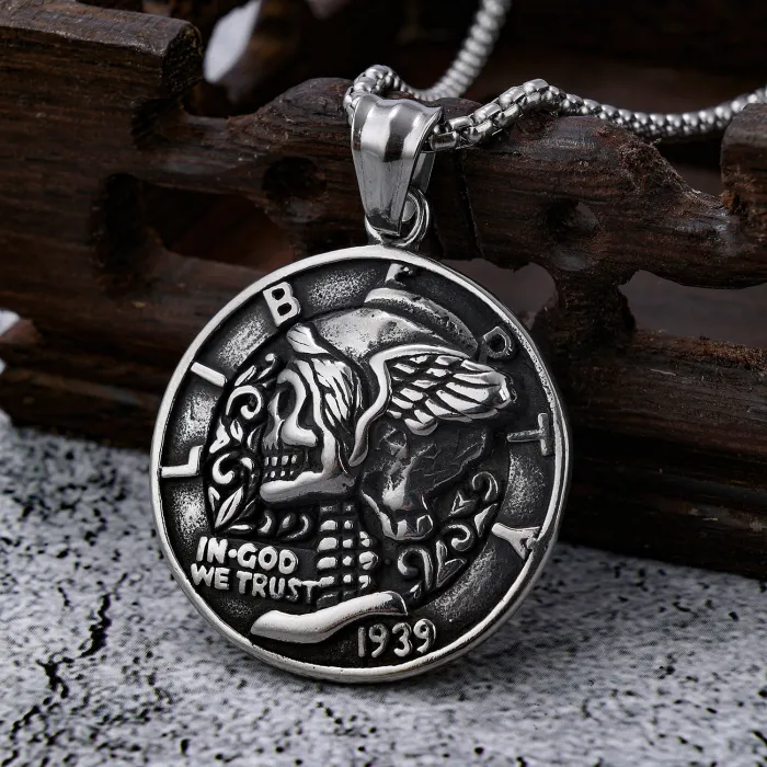 LIBFRTY Skull Helmet Pendant – Wholesale Stainless Steel Biker Style Necklace, In Stock for Dropshipping & Bulk Supply