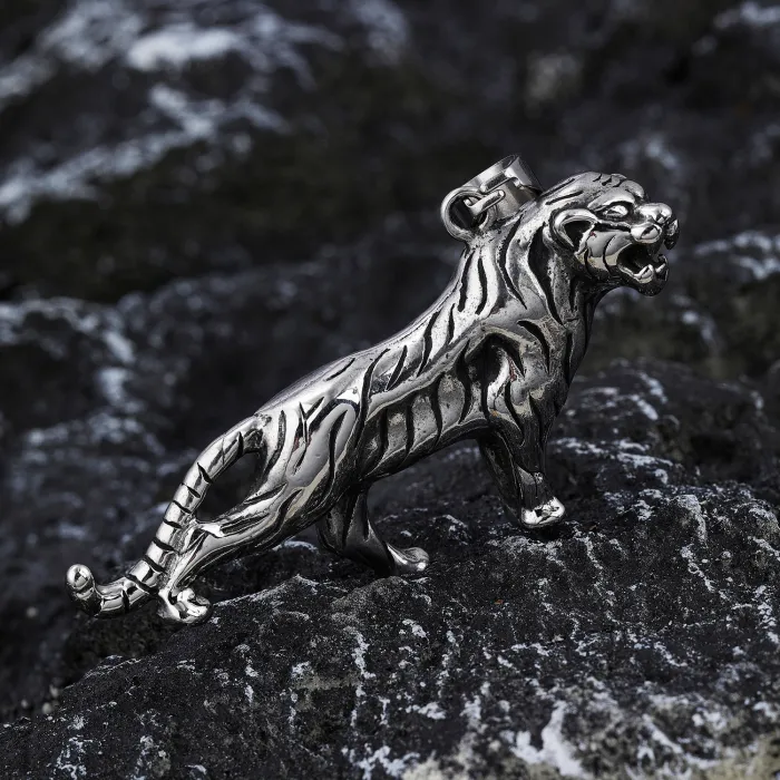 Hot-Selling Animal Series Jaguar Pendant in Polished Stainless Steel | Bulk Wholesale & One-Piece Dropshipping Jewelry