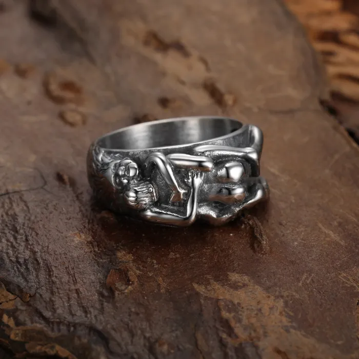 Wholesale Sexy Skull Head Ring for Men & Women – Titanium Steel Punk Style Jewelry | In-Stock Gothic Statement Ring Supplier