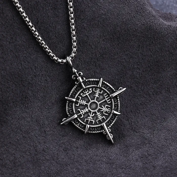 Wholesale 2021 Viking Compass Pendant for Men – Retro Norse Rune Amulet Necklace | Factory Supply Gothic Nordic Jewelry