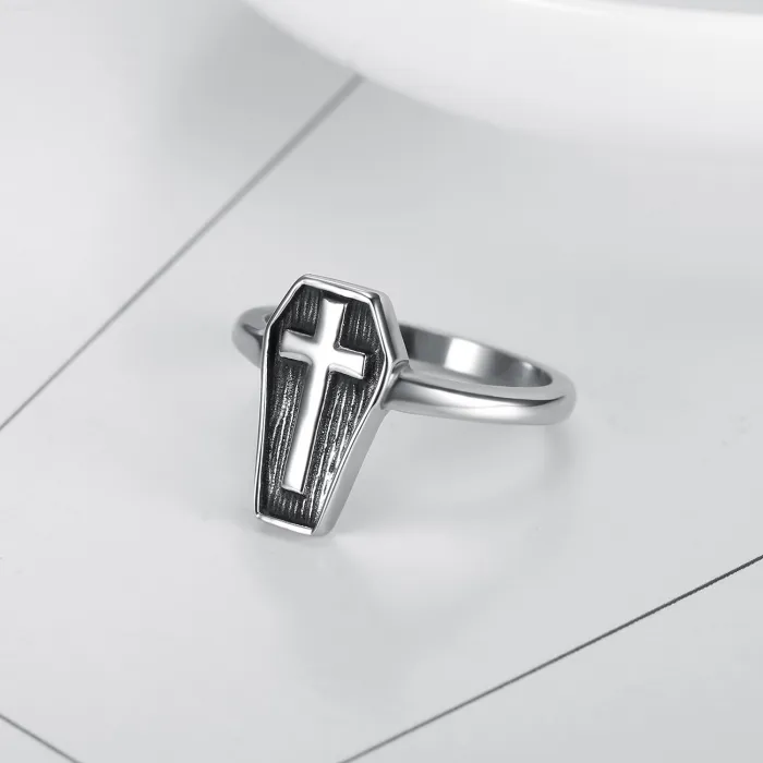 Gothic Punk Minimalist Women's Pinky Ring – Stainless Steel Tail Ring for Wholesale, Unique Small Batch Fashion Jewelry, Ready Stock