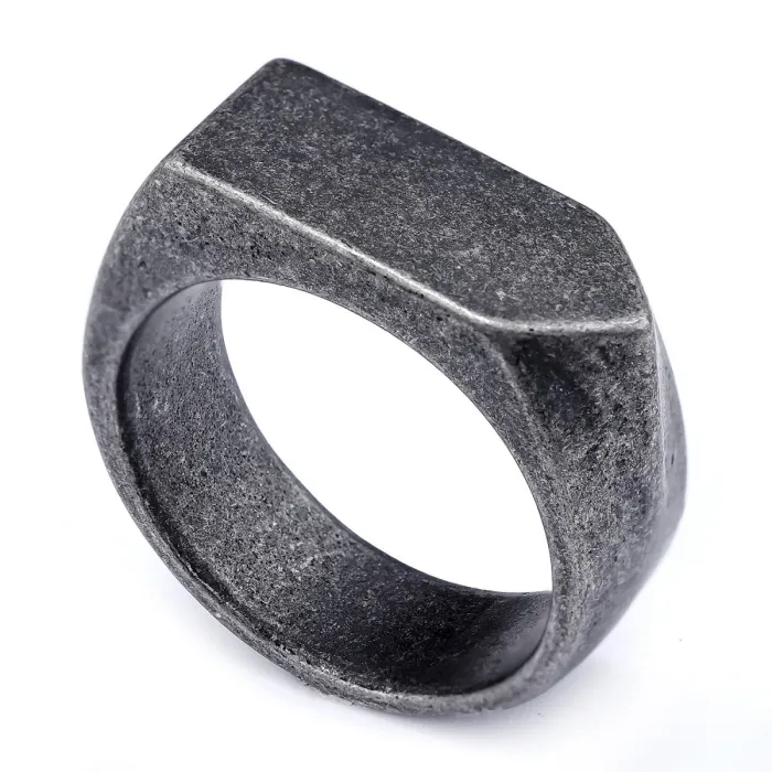 Wholesale Minimalist Irregular Rings for Men – Polished Stainless Steel Fashion Jewelry | Bulk Supplier for Trend Brands