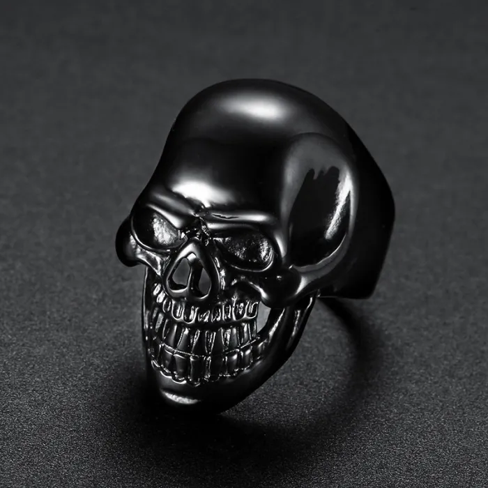 Wholesale Colorful Skull Rings for Men – Large Titanium & Stainless Steel Design | US/EU Supplier, Bulk Fashion Jewelry