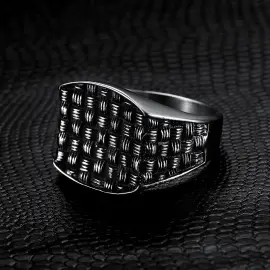 Wholesale Woven Mesh Rings for Men – Black Textured Titanium Steel Design | Vintage Style Jewelry, Bulk Supplier - Jewelryto