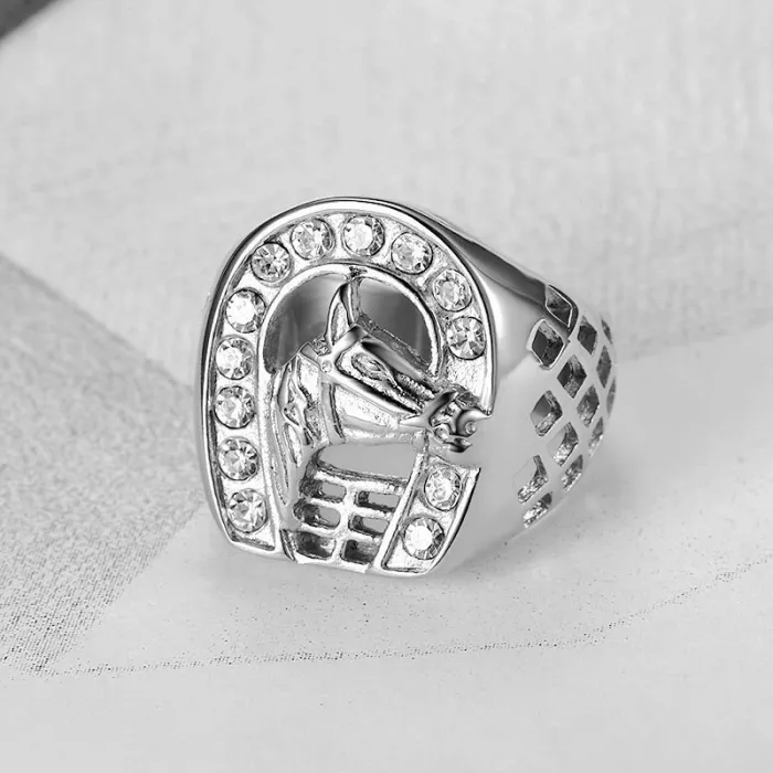 Wholesale HIPHOP Horse Head Rings for Men – Gold-Plated Titanium Steel with Rhinestones | Bold Animal Jewelry, Bulk Supplier