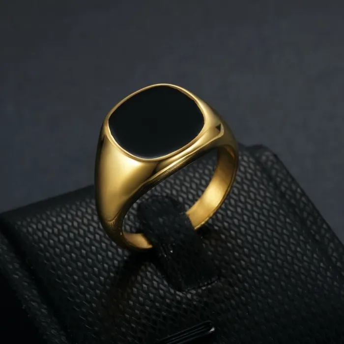 Wholesale Minimalist Enamel Rings – Gold-Plated Stainless Steel Smooth Finish for Men & Women | Unisex Fashion Jewelry Supplier
