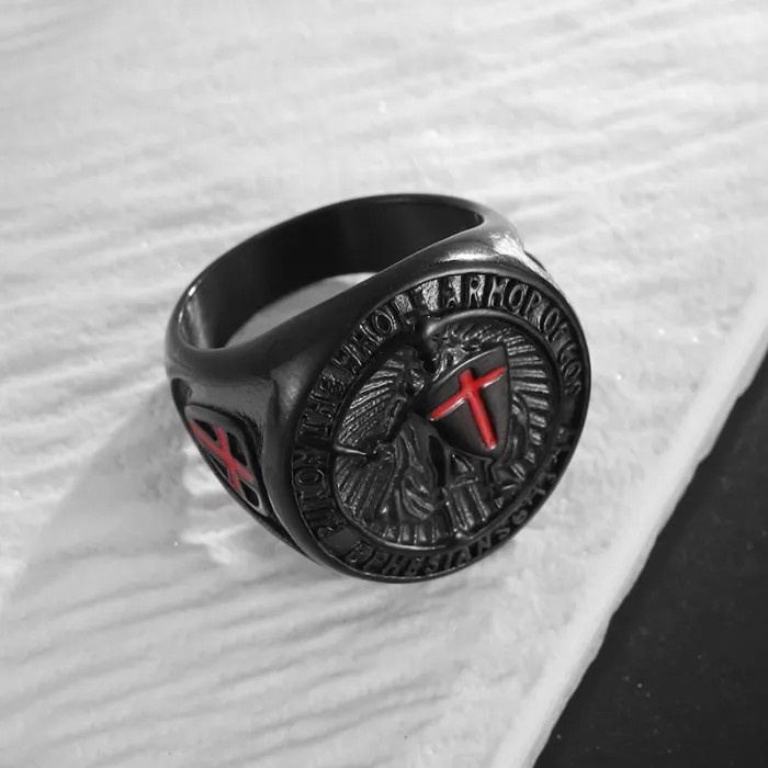 Wholesale Templar Knight Rings for Men – Gold-Plated HIPHOP Titanium Steel with Red Cross Shield | Medieval Style, Bulk Supplier