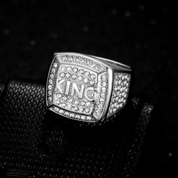 Wholesale HIPHOP KING Rings for Men – Gold-Plated Titanium Steel with Rhinestones | Crown Style Jewelry, Bulk Supplier