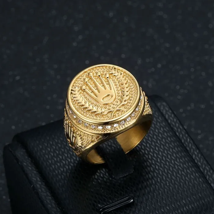 Wholesale HIPHOP Crown Rings for Men – Gold-Plated Titanium Steel with Rhinestones & Bead Detail | Stylish Street Jewelry Supplier